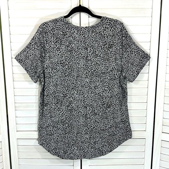Old Navy Luxe Tees Size XL Bundle Leopard Print NWOT - Picture 9 of 14